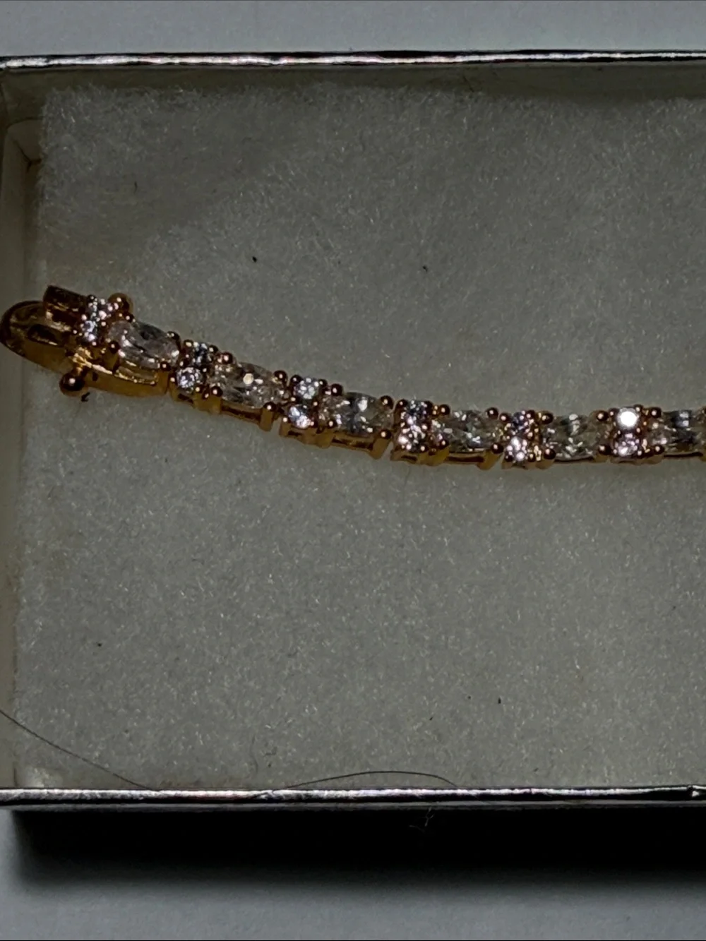 N/A delicate gold